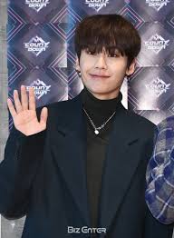 스토킹을 피해 스님이 되기로 결심한 시원과 절오빠(?)를 만나고 오라며 등 떠밀린 윤채가. ì •ì¼í›ˆ ëˆ„ë‚˜ ê°€ìˆ˜ ì£¼ Joo ê·¼í™© ê¹Œì¹ í•œ ì‡¼í•' ë¦¬ë·°