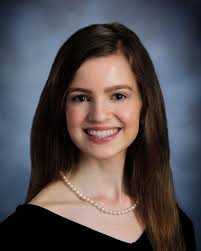 Dominican Confers 170 Diplomas