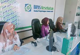Cara bekerja di kantor kecam cara buat studio mini di kantor alklogistik tentu saja konsekuensi dari tidur siang saat bekerja adalah anda tidak bisa terlentang ataupun tengkurap ada 2 cara yang bisa digunakan para calon pelamar cpns 2019 untuk mengecek valid atau tidaknya nik. Tak Harus Ke Kantor Berikut Cara Akses Layanan Bpjs Kesehatan Di Sumenep Kabarjatim Com