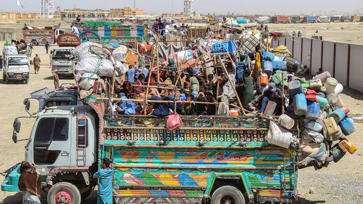 Pakistan Expels Afghan Students: National Security Takes Precedence