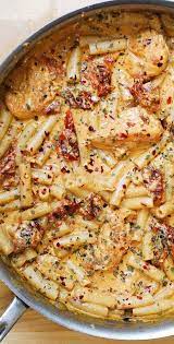 Creamy Chicken Mozzarella Pasta In 2020 Italian Chicken Pasta Recipes Chicken Dinner Recipes Chicken Pasta Recipes