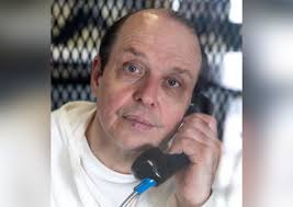 Expertos que respaldaron la teoría del síndrome del "bebé sacudido" ahora  luchan por liberar a cuidadores que fueron a prisión