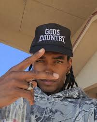 All I need now is a Cowboy Hat , Shots by @thomasleefit