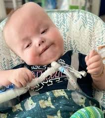 Melvin Mchenry's Instagram, Twitter & Facebook