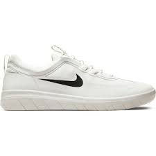 This video is about nike sb nyjah huston new colour way gum photo blue Nike Sb Nyjah Free 2 Summit White Black