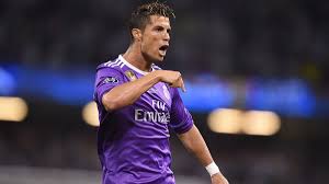 Navegue pelas 12,106 cristiano ronaldo real madrid 2017 imagens e fotografias de stock disponíveis ou comece uma nova pesquisa para explorar mais imagens e fotografias de stock. Tcr On Twitter From 2011 12 2017 18 Cristiano Ronaldo Never Scored Under 10 Champions League Goals Greatest Streak Of All Time Https T Co Dndeyndcck