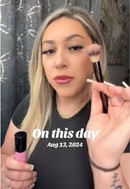 Bloom pre workout review! #bloom #bloomnutrition #bloompreworkout #blo...