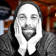 Neu haben wir für euch Mochis auf unserer Karte! 😍 die kleinen  Glace-Kugeln mit Reisteig rundherum! 10 Geschmacksrichtungen warten auf  euch! • Vanille • Schokolade • Himbeere • Mango • Yuzu-Zitrone •