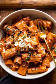 Spicy Pesto Pasta Alla Vodka Half Baked Harvest Recipe Half Baked Harvest Recipes Pasta Dishes Recipes