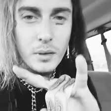 𝑬𝒓𝒊𝒄 𝑾𝒉𝒊𝒕𝒏𝒆𝒚