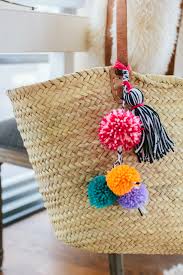 Check out our diy beach bag selection for the very best in unique or custom, handmade pieces from well you're in luck, because here they come. Diy Pom Pom Beach Bag