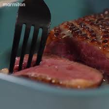 Magrets De Canard Rotis Au Miel Et Au Vinaigre De Cidre Video Recette Video Recettes De Cuisine Plat Gastronomique Recette Gastronomique