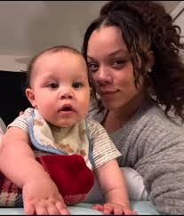 Debi Hendrix's Instagram, Twitter & Facebook