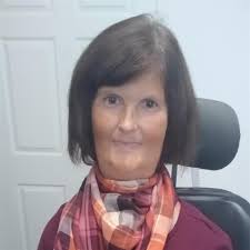 Renee Seal's Instagram, Twitter & Facebook