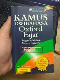 This dictionary also covers essential science & maths terms in malay and english. Kamus Dwibahasa Oxford Fajar English Malay English Dictionary Books Stationery Books On Carousell