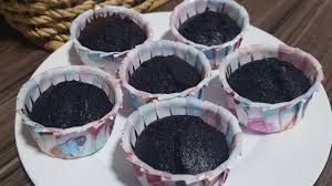 Cupcakecoklat#cupcakekukus bahan cup cake coklat kukus bahan 100 gram margarin 3 butir telur ayam 100 gram gula. Cupcake Coklat Kukus Terlebih Sedap Sukatan Cawan Youtube