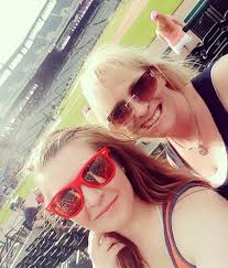 Amanda Sawchuk (@SawchukAmanda)