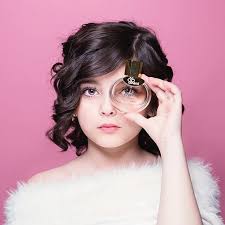 ريحة عطرگ من فخامته لاصق بمخي beauty perfume bottles perfume