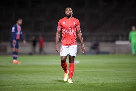 Top players standard liege live football scores, goals and more from tribuna.com. Toronto Standard Liege Approach Loick Landre Get French Football News