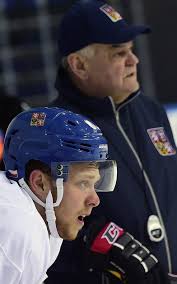 Did you find any incorrect or incomplete information? Tata Mu Zemrel Na Rakovinu Na Sampionatu Posila Pastrnak Goly Do Nebe Expres Cz