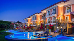 As we come to the close of women's history month, we celebrate our amazing, skilled, mega women! Club Mega Saray Belek Kadriye Holidaycheck Turkische Riviera Turkei