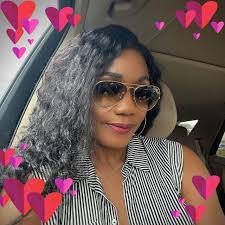 Paulette Grant's Instagram, Twitter & Facebook