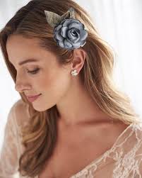Amazon.com: MEIYSH 2 pinzas para el cabello, accesorios para el cabello con  flores rosas para mujeres y niñas (azul marino + gris azul) : Belleza y  Cuidado Personal