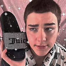 I LOVE TANNER💜 (@tanner.morehead.fanpage)