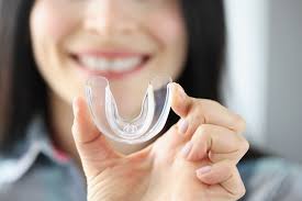 7 Signs You Need a Mouthguard
