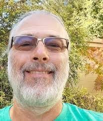 Kyle Edgren's Instagram, Twitter & Facebook