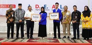 Sebanyak 1.342 Mahasiswa Riau Terima Beasiswa SDM Sawit 2025 - Riaukepri.com