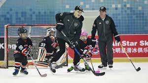 Experience new hockey experience with the application tva sports hockey! La Kings Create Buzz At Shanghai Youth Clinic