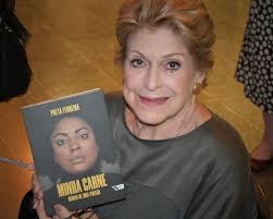 Profa. Sylvia Pimentel lança livro em Pot-Pourri Feminista