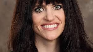 Diana Moll's Instagram, Twitter & Facebook