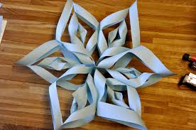 Kennzeichne nun die mitte der streifen und setze. Weihnachtssterne Schnell Und Einfach Basteln