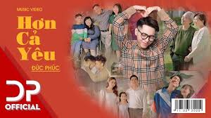 Từ gương mặt không mấy ưa nhìn, đức phúc sở hữu nhan sắc chẳng kém sao hàn là bao.tuy nhiên mới đây, trong sự kiện ra mắt sản phẩm âm nhạc, nam ca sĩ xuất hiện với diện mạo xuống cấp đi nhiều. Giáº£i Ma CÆ¡n Sá»'t Mv HÆ¡n Cáº£ Yeu Cá»§a Ca SÄ© Ä'á»©c Phuc