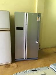 Peti sejuk berkapasiti 480l ini amat sesuai untuk keluarga yang sederhana. Rm1500 Peti Sejuk 2 Pintu Bran Samsung Kedai Jimat Sahi Facebook