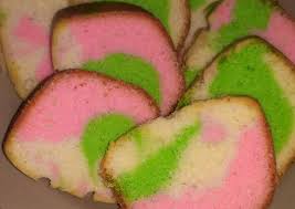 Tepung terigu 5sdm tepung jagung 1sdm air 3sdm margarine cair/minyak goreng 4sdm gula 5sdm chocolatos 1bks telur 1 btr. Langkah Mudah Untuk Membuat Bolu Air 1 Telur Anti Gagal Resepkue My Id