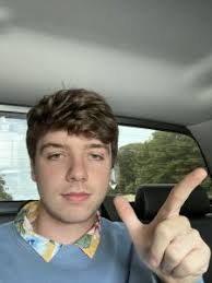 He is well known for his handsome looks and cute smile. Karl Jacobs Profile Contact Details Phone Number Instagram Twitch Tiktok Yhstars