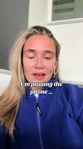 Point proven at the end! #passingthephone #impassingthephone #studentunion  #freshers #freshers2024 #stranmillis #stranmillisuniversitycollege #belfast  #uni2024 #fyp