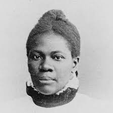 Anne Grier's Instagram, Twitter & Facebook