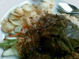 For someone not familiar with nasi briyani, i tried for the first time with my friend suggestion. Tempat Makan Sedap Beriani Gam Putrajaya