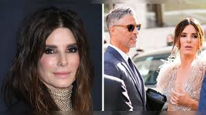 Sandra Bullock vond opnieuw liefde nadat haar voormalige echtgenoot haar  vertrouwen had geschonden