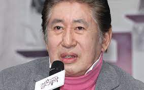 Als tae gong sil (gong hyo jin) nach einem unfall aus einem dreijährigen koma erwacht, ist sie in der lage, geister zu sehen, die ihr die darauf folgenden jahre zur hölle auf erden macht. Rpvfehza91ilim