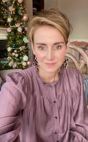 Happy 2022. I was happy to say “goodbye” to 2021. If you don’t know, I was  diagnosed with cancer in late August. Here’s the story when you have a few  minutes…, Know this. The Lord has been ...