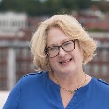 Biddeford Gay Realtor, Real Estate Agent Representing You