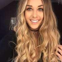 60+ perfiles de «Hobson»