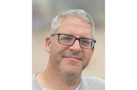 Phillip Woody's Instagram, Twitter & Facebook