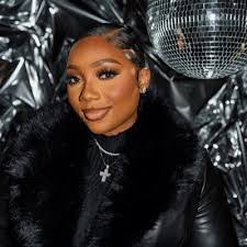 Joy Swanson's Instagram, Twitter & Facebook