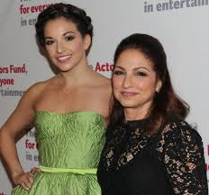 Gloria Estefan And On Your Feet Cast Perform At New Year S Rockin Eve Theatermania